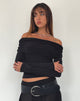 Image of Andi Langärmliges Bardot-Top in Slinky Schwarz