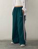 Bild von Bedion Oversized Jogger in Waldgrün mit M Embro