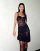 Image of Bernadette ungefüttertes asymmetrisches Midikleid aus schwarzer Spitze