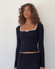 Image of Bovita Langärmeliges Top in Schwarz mit weißem Saum