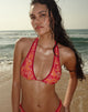 Bild von Cerry Bikini-Oberteil in Floral Fun Orange mit Kontrastbändern