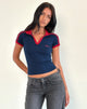 Image of Isda Top in Navy mit rotem Adrenalin-Band und M-Stickerei