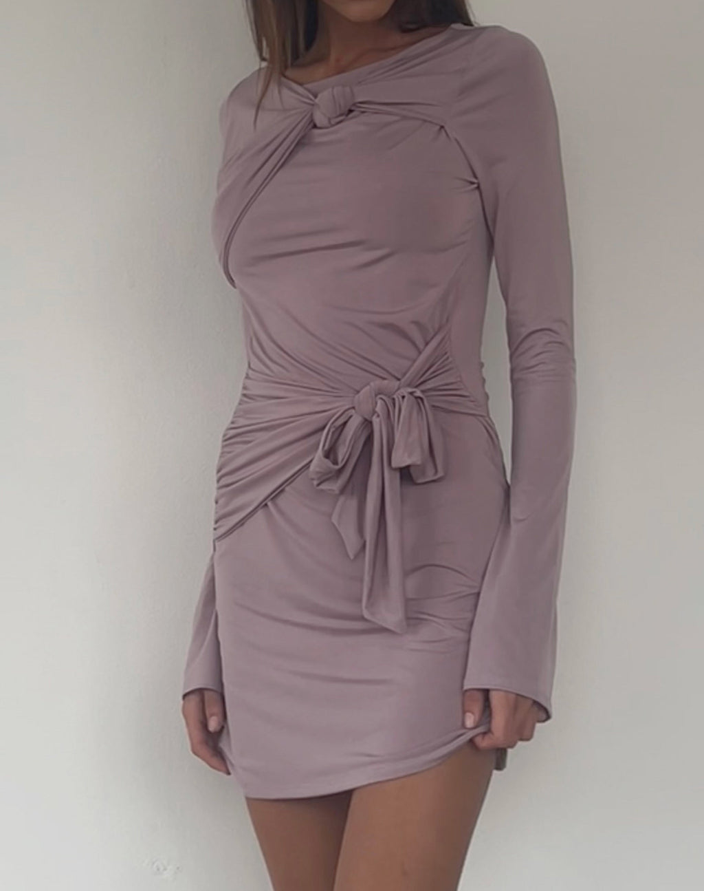 Kari Knot Mini Kleid in Mauve