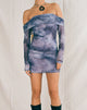 Bild von Nasami Langärmeliges Mesh-Minikleid in Smokey Gradients Lila
