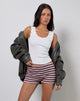 Bild von Nikaya Shorts aus gestrickten Streifen in Rosa und Braun