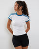 Bild von Salda Fitted Tee mit kontrastierendem Einfassband in Weiß