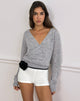 Saroya Plunge Wrap Top aus grauem Strickstoff