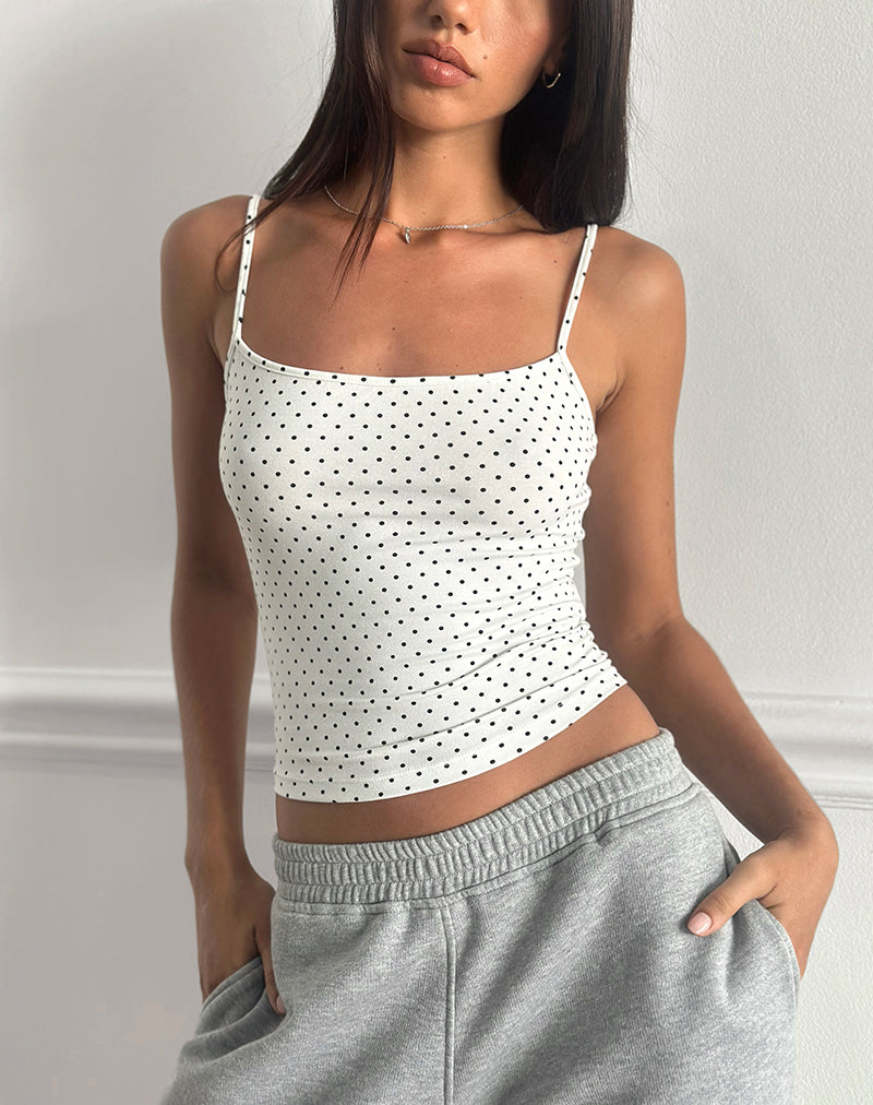 Solay Cami Top in Weiß mit schwarzem Micro-Polka-Print