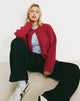 Bild von Maureen Cardi in Rot