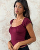 Bild von Vardah Top aus burgunderfarbenem Jersey