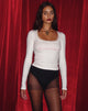 Image of Bovita Langarm-Top in Weiß mit Scream Queen Grafik