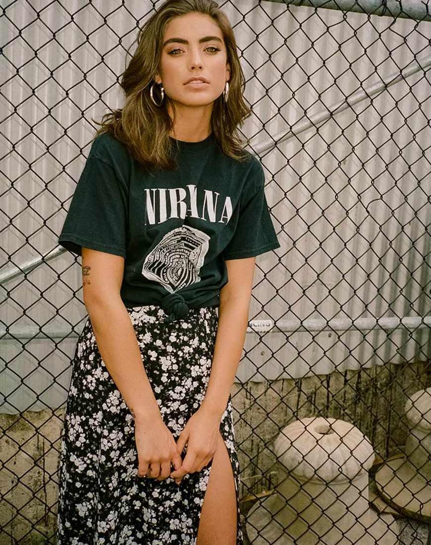 Bild von Saika Midirock in Dark Wild Flower