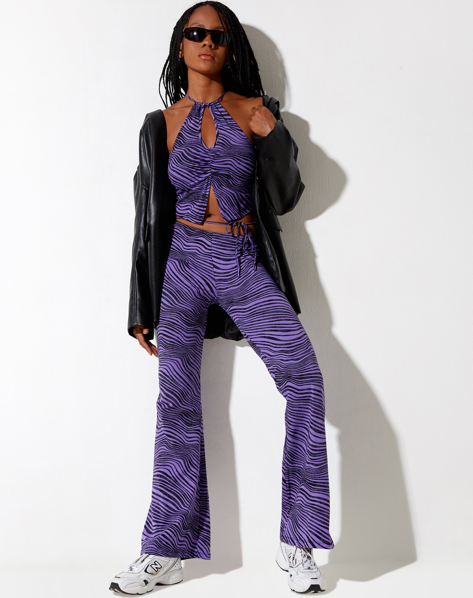 Bild von Asmi Crop Top in Desert Terrain Violett