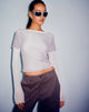 Bidara Mesh Long Sleeve Layered Top in Hellgrau und Elfenbein