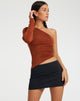 Abbildung von Chainia One Shoulder Top in Coffee Bean
