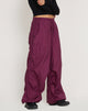 Bild der Chute-Hose in Deep Purple