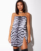 Image of Datista Slip Dress in Tiger Full Silver Platzierung