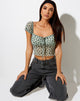Image of Ganika Crop Top in Salbei Blütenknospen Schwarz Flock