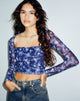 Bild von Kalula Bedrucktes Langarm-Top in Pretty Floral Navy