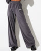 Image of Obeli Hose in Charcoal Grau Engel Embro