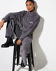Bild von Olini Pullover in Charcoal Grau Engelsstickerei