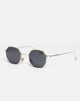 Image of Pia Sonnenbrille in Gold