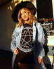 Bild von Sunny Kiss Tee in Schwarz Teufelsfalle