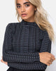 Bild von Rhala Crop Top in Tokyo Techno Tour Schwarz