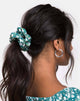Bild von Scrunchie in Floral Field Green