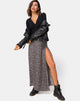 Bild von Shayk Maxirock in Ditsy Rose Schwarz