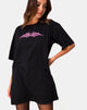 Bild von Sunny Kiss Oversize Tee in Schwarz mit rosa Tribal