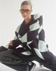 Uriela Cardi in Harlequin Schwarz und Mint