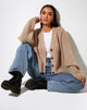Bild von Wallace Cardi in Grau Beige