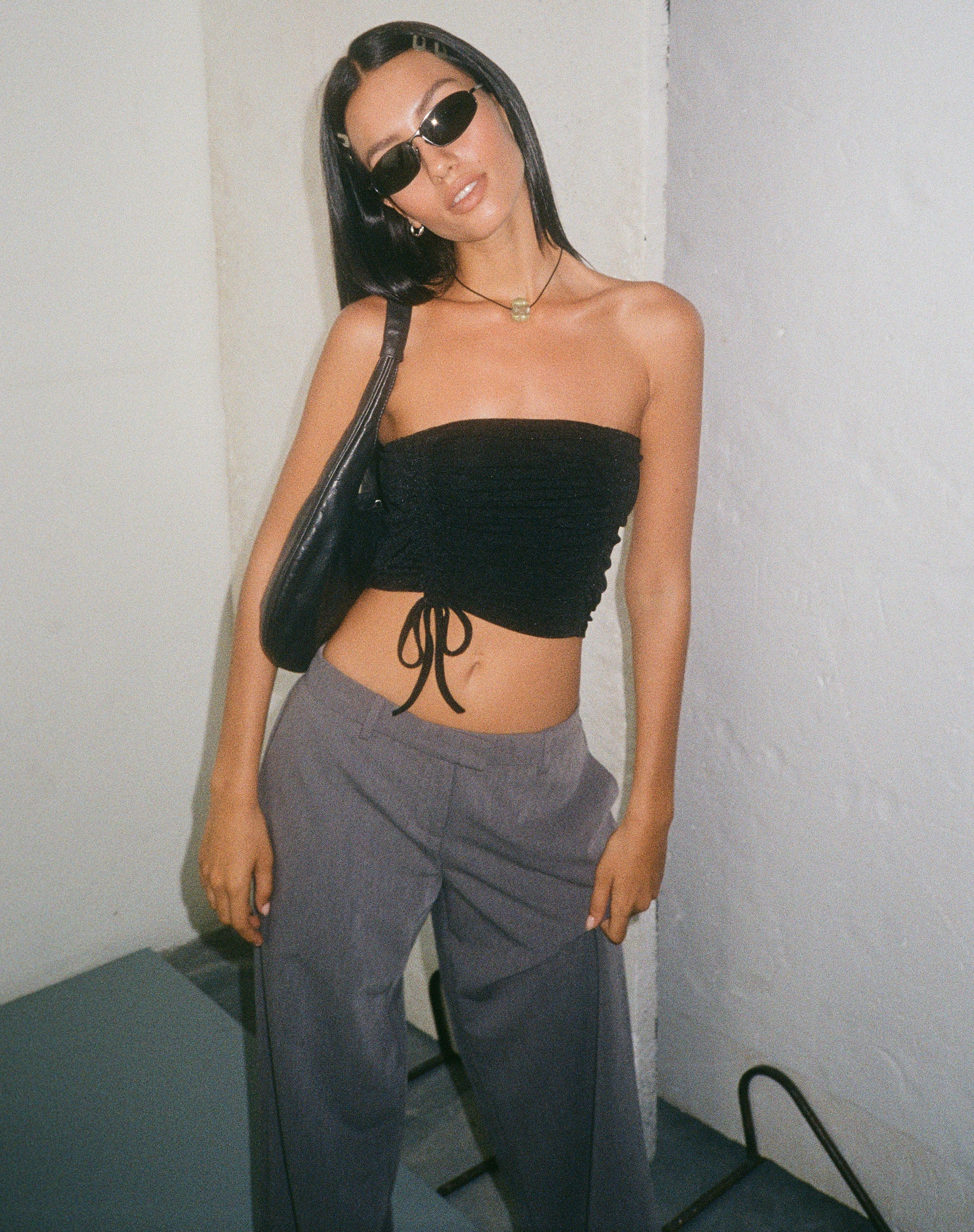 Bild von MOTEL X JACQUIE Verena Bandeau Top in Schwarz