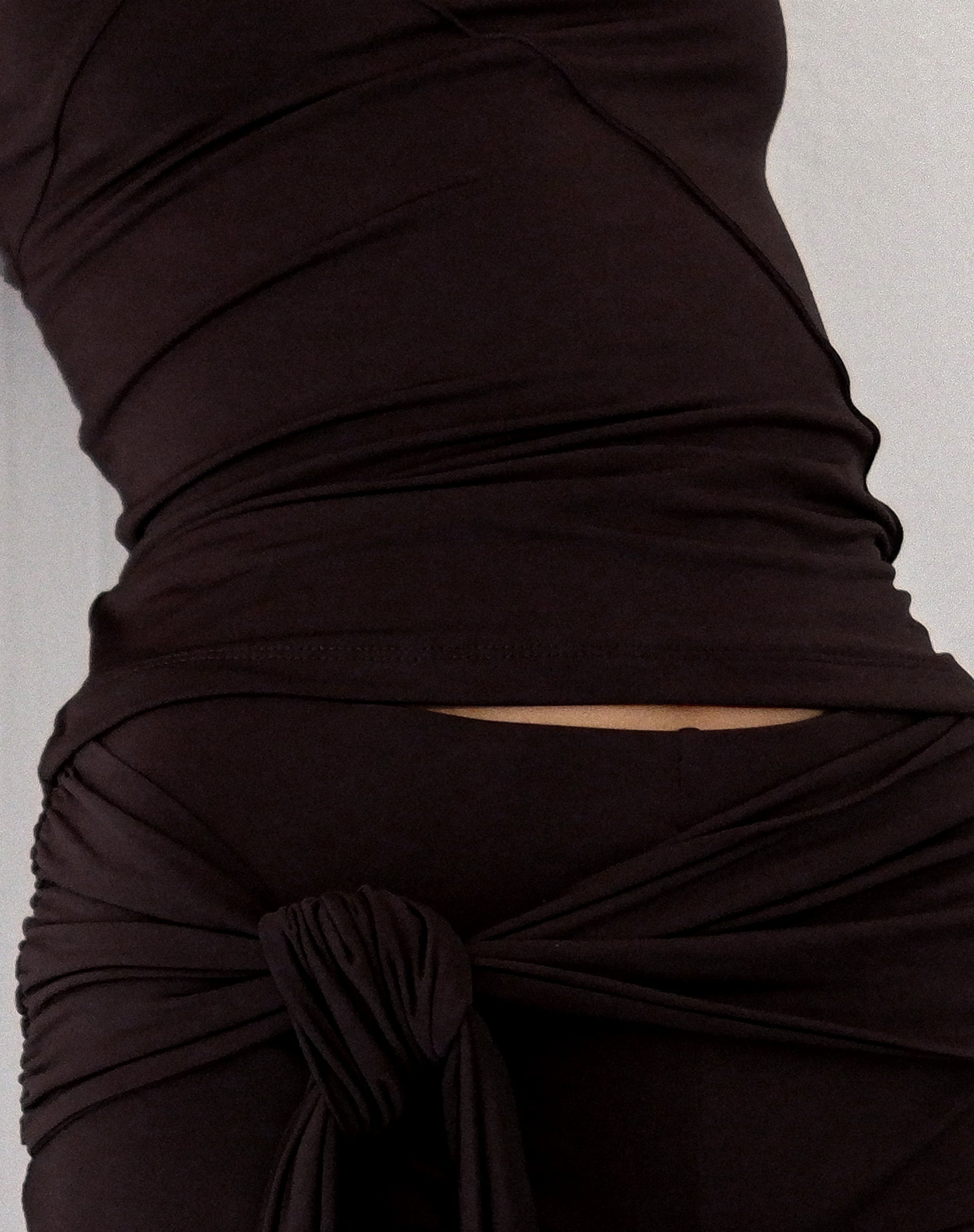 Image of Effy Capri-Hose mit Wickel-Bund in Mocca