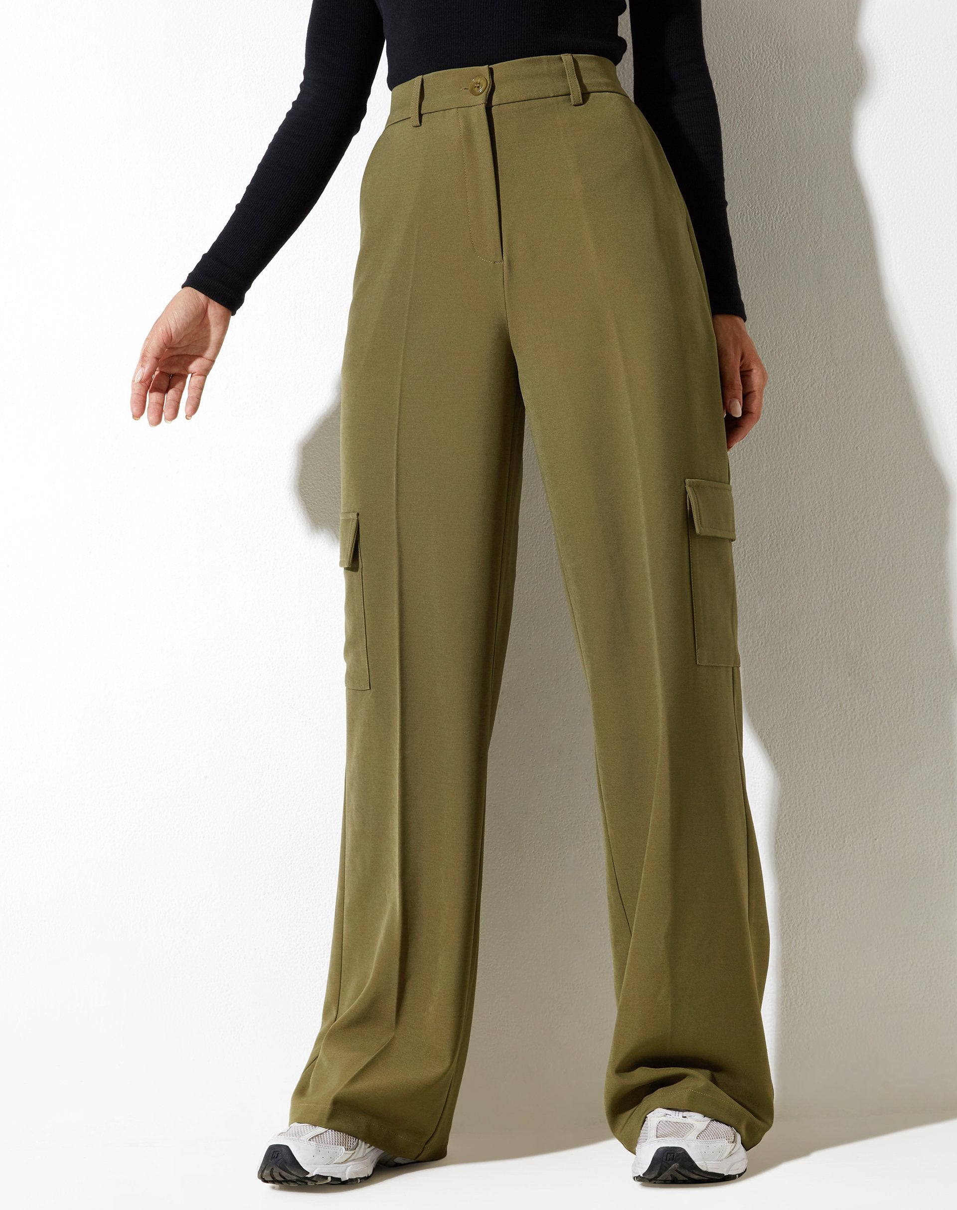 Abbildung der Abba Hose in Cargo Pocket Olive