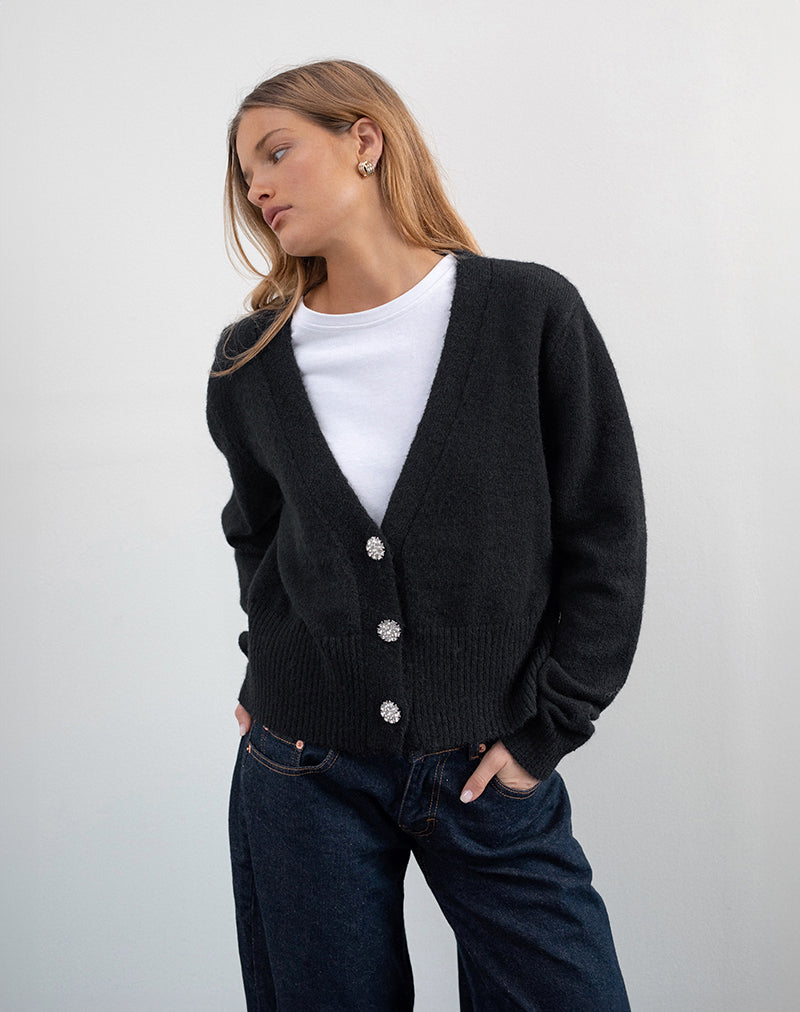 Acera Strickjacke in Schwarz mit silbernen Blumenknöpfen
