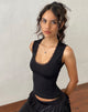 Image of Carys Vest Top aus schwarzer Spitze mit Spitzenbesatz