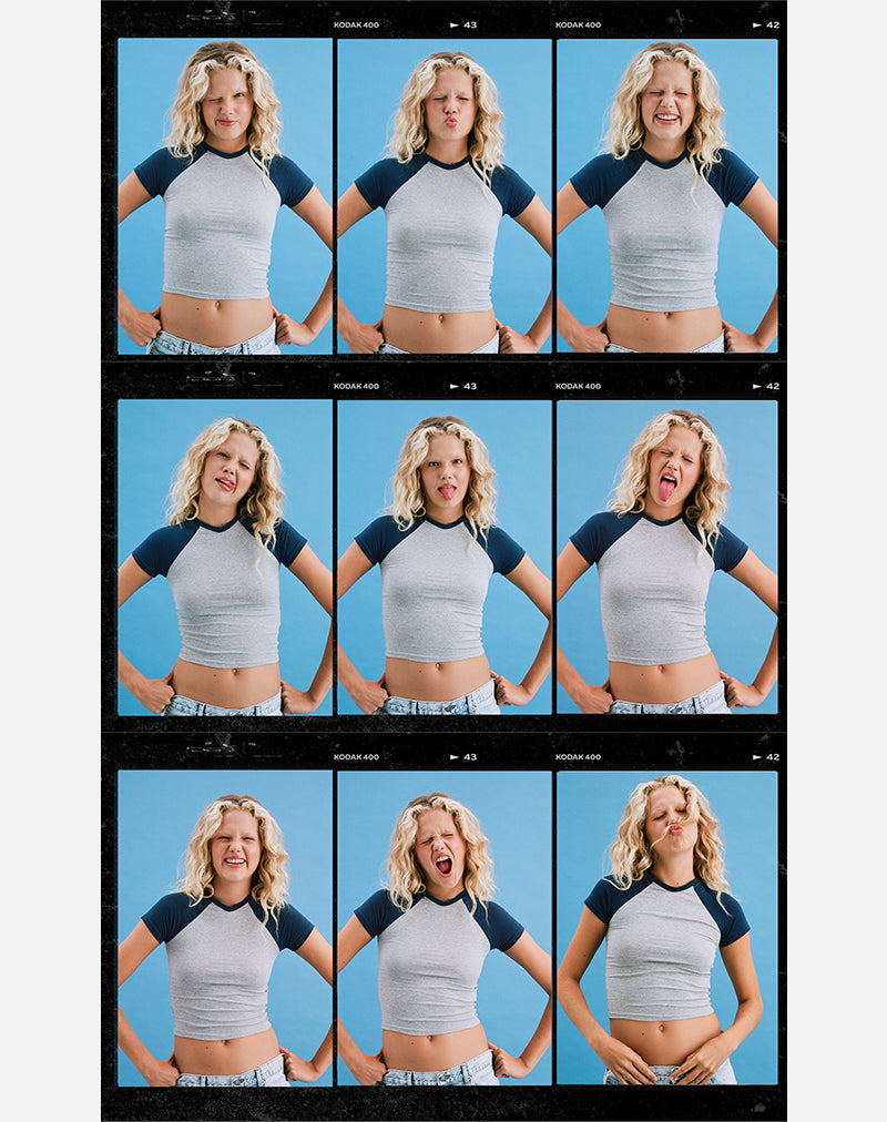 Bild von Agneta Tee in der Farbkombination Grau meliert und Marineblau