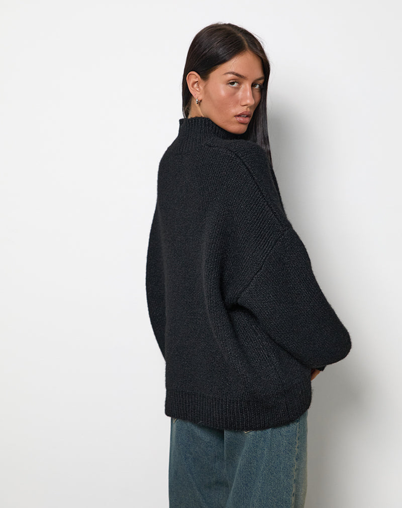 Image of Amato Pullover in Übergröße in Schwarz