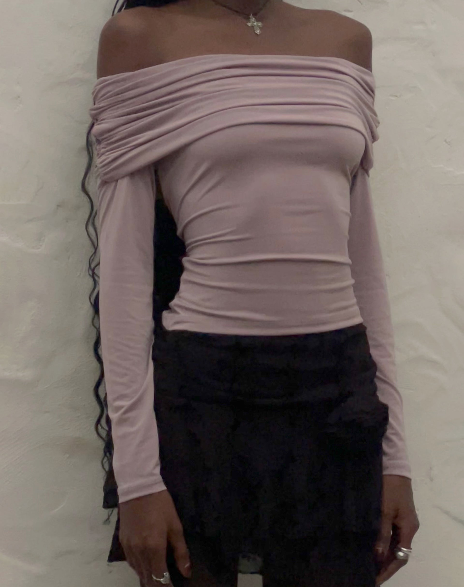 Image of Andi Langärmeliges Bardot-Top in Slinky Mauve