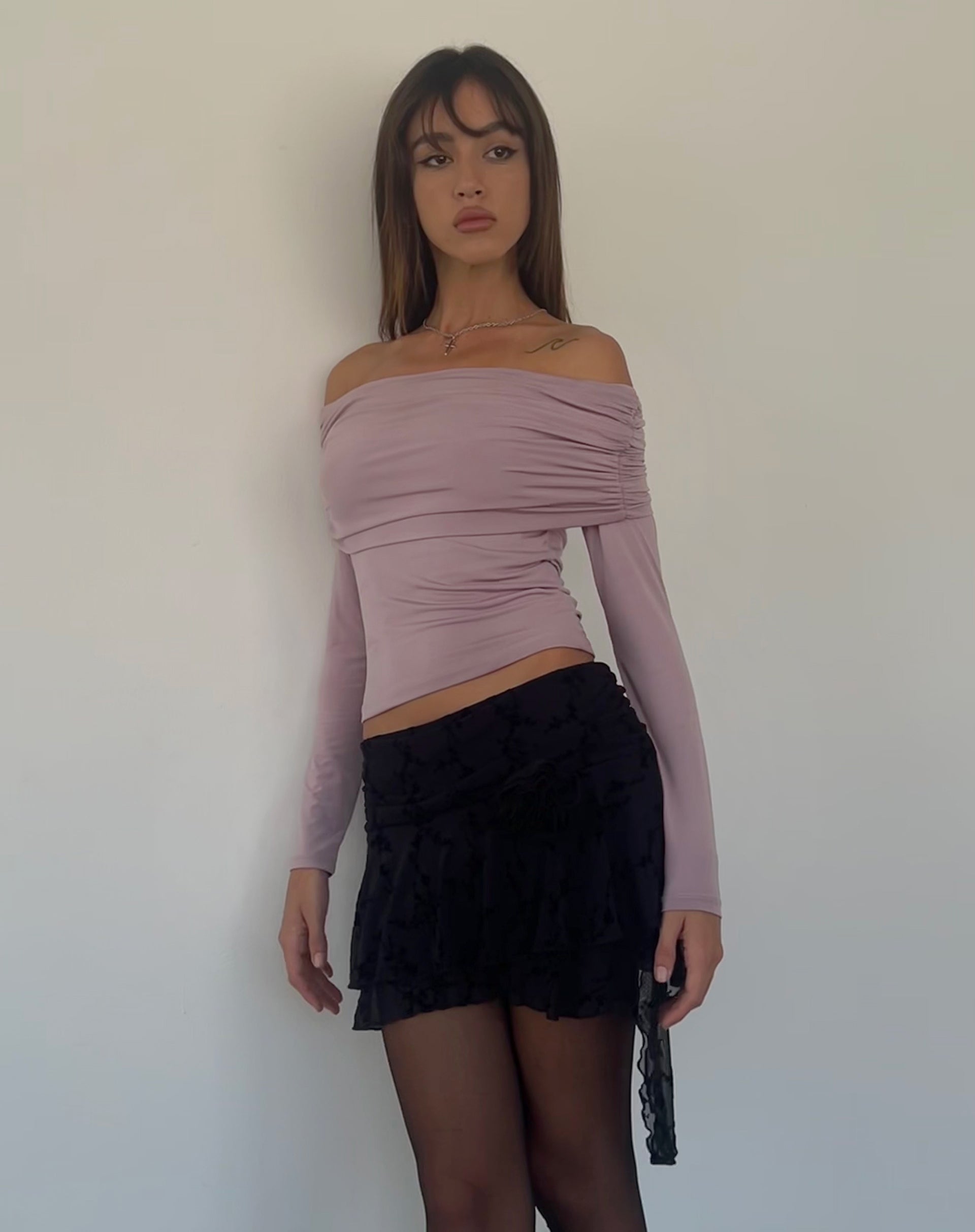 Image of Andi Langärmeliges Bardot-Top in Slinky Mauve