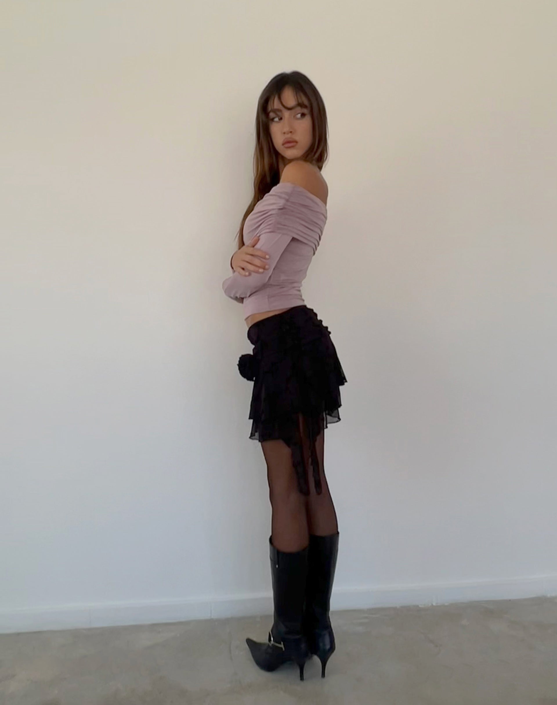Image of Andi Langärmeliges Bardot-Top in Slinky Mauve