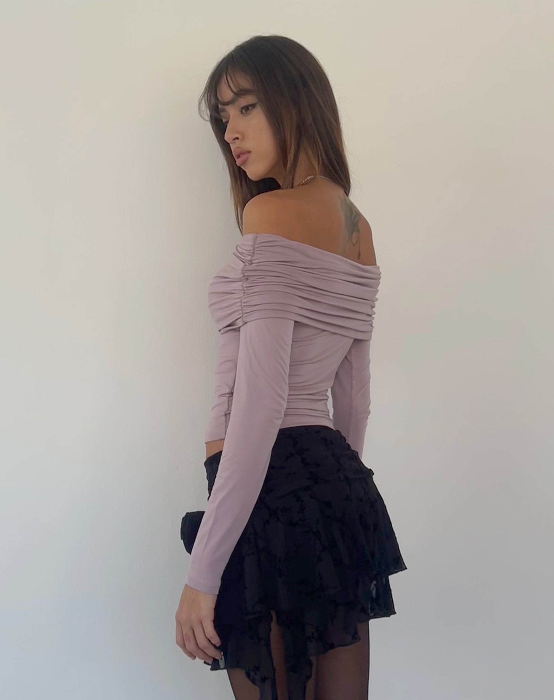 Image of Andi Langärmeliges Bardot-Top in Slinky Mauve