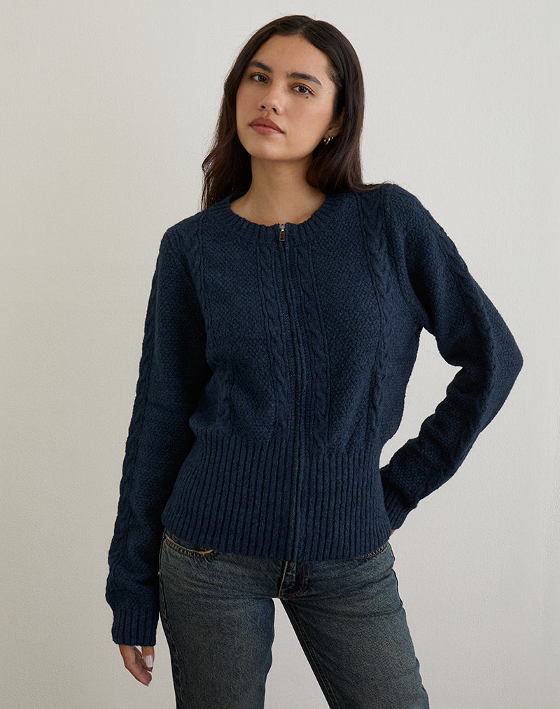 Anitra Strickjacke aus Kabelstrick Navy