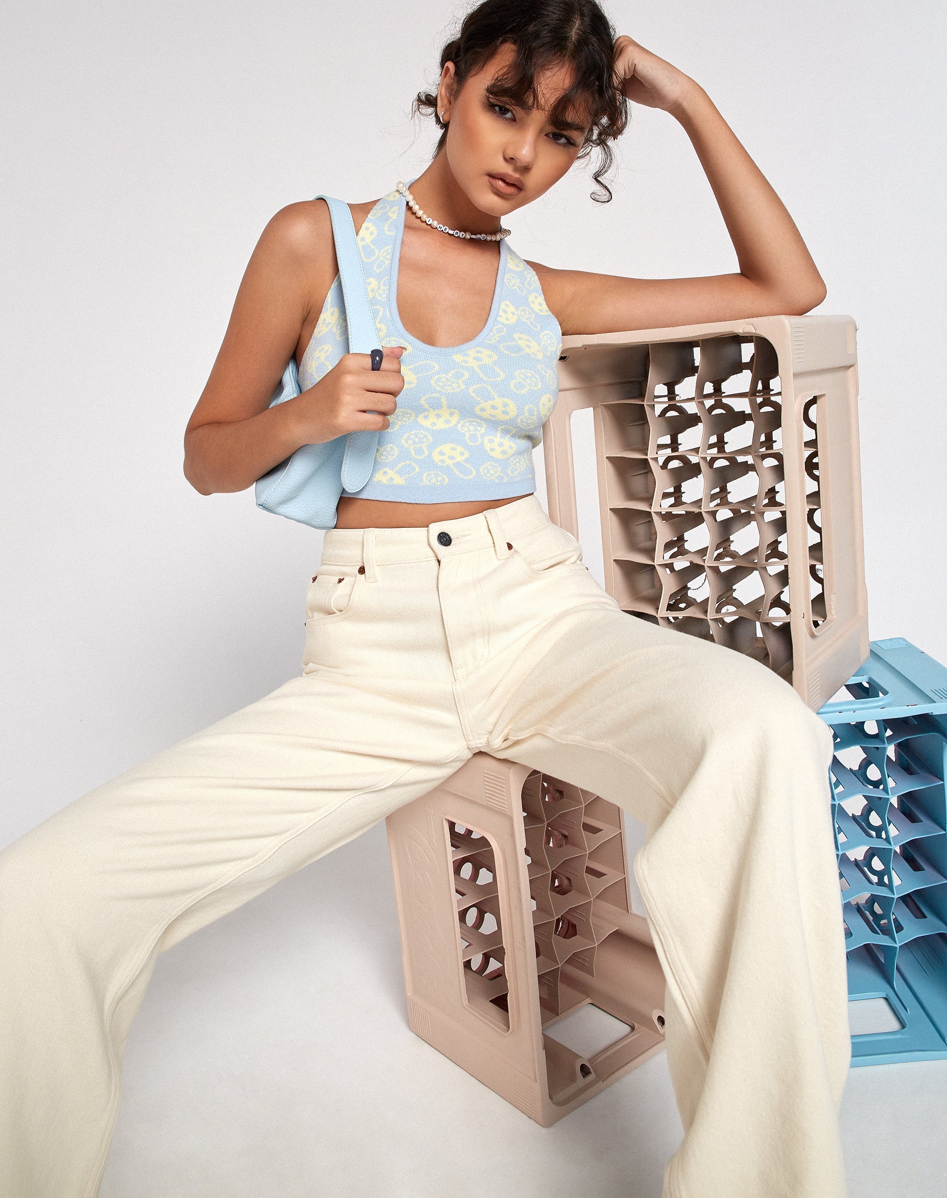 Image of Anura Crop Top in Baby Shroom Blau Gelb
