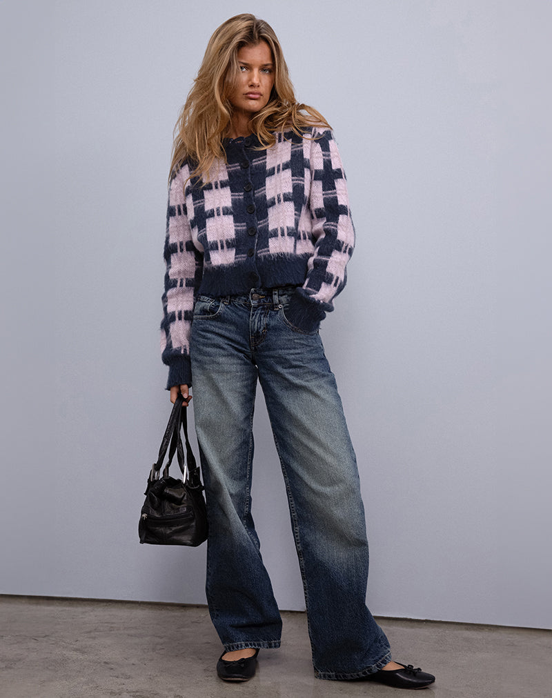 Anzio Strickjacke mit Knopfleiste und mehreren Karos in Marine und Rosa