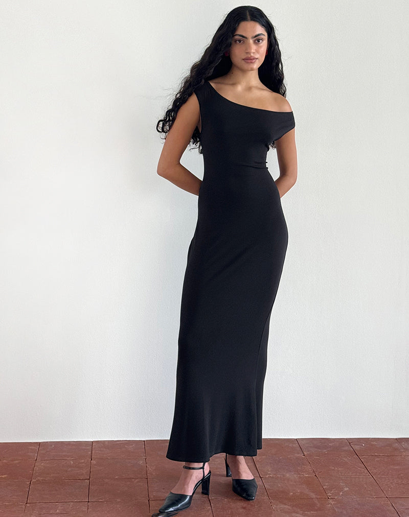 Ardita Asymmetrisches Maxikleid aus Rippenstrick in Schwarz