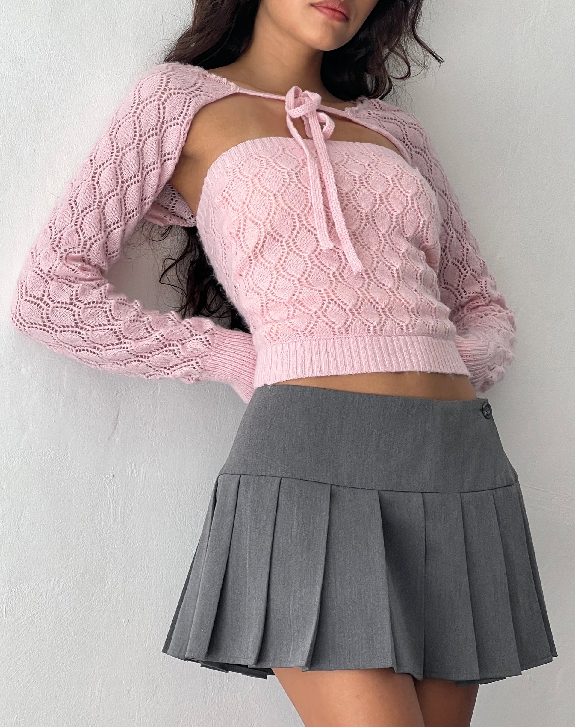Image of Arinah Gestricktes Shrug Top in Ballet Pink