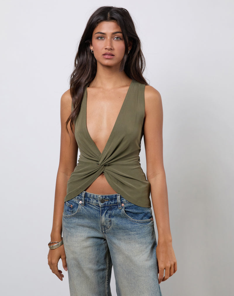 Bild von Arlys Twist Detail Top in Cupro Khaki
